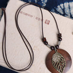 Vintage Alloy Leaf Wooden Pandent Necklace