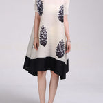 A-Line Loose Flower Print Pleated Round-Neck Midi Dresses