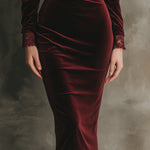 Quietly Luxurious And Elegant Lace Velvet Midi Dress