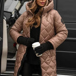 Linda | Elegant Quilted Down Jacket with Hood