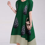 A-Line Loose Flower Print Pleated Round-Neck Midi Dresses