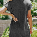 A-Line Loose Contrast Color Pockets Split-Joint Striped Round-Neck Mini Dresses