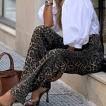White V-neck puff-sleeved loose-fitting shirt