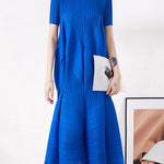 Casual Short Sleeves Pleated Solid Color Round-Neck Midi Dresses