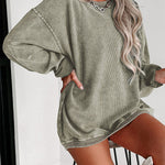 Solid Ribbed Round Neck Pullover Sweatshirt