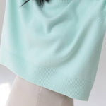 Loose-fitting crew neck wool knitted sweater