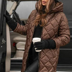 Linda | Elegant Quilted Down Jacket with Hood