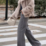 Short plush coat with large lapel