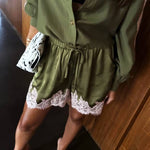 Eye-catching Work Contrast Color Lace Trim Button Up Long Sleeve Loose Blouse