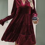 A-Line Long Sleeves Pleated Solid Color Velvet V-Neck Mini Dresses