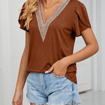 Zeagoo Zeagoo Women's Contrast Lace Trim V Neck Blouses Petal Short Sleeve Tunic Loose Casual Soft Shirts