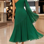 Long Sleeves Loose Pleated Solid Color Zipper One-Shoulder Maxi Dresses