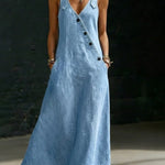 Vera™ | Long denim dress with buttons