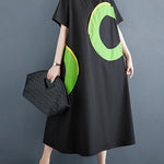 Loose Short Sleeves Contrast Color Pockets Printed Round-Neck Midi Dresses