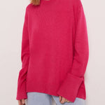 Loose-fitting crew neck wool knitted sweater