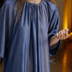 Loose Raglan Sleeve Drawstring Lace-Up Pleated Solid Color Round-Neck Midi Dresses