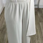 White Sleeveless Suit