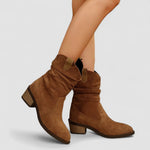 L��onie | Suede Ankle Boots