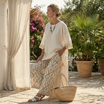 Ilaria – Sophisticated top and casual pants, an elegant and comfortable look