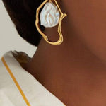 Women's Irregular Pearl Earrings