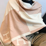 Original Warm Letter Print Shawl&Scarf