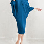 Batwing Sleeves Loose Pleated Solid Color V-Neck Midi Dresses