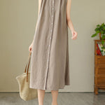 A-Line Sleeveless Buttoned Pleated Solid Color Round-Neck Midi Dresses