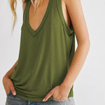 V-neck loose breathable and comfortable sleeveless top