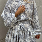 Loose Puff Sleeves Pleated Printed Split-Joint Tied Waist Stand Collar Mini Dresses