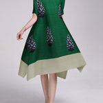 A-Line Loose Flower Print Pleated Round-Neck Midi Dresses