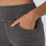 Solène - Relaxed Fit Long Leg Jeans