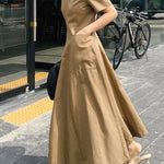 Simple Casual Solid Color Pleated Midi Dress