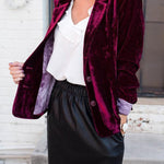 Chic Influencer Velvet Blazer