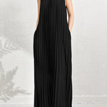 Loose Sleeveless Hollow Pleated Pockets Solid Color Halter-Neck Maxi Dresses