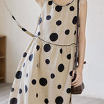 Loose Sleeveless Contrast Color Pleated Polka-Dot Split-Joint Tied Waist Round-Neck Midi Dresses