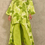 Exquisite Floral Print Crew Neck Paneled Pant Suit