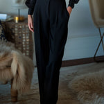 Classic High-Waisted Black Trousers with a Tailored Fit