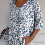 Women's Small Blue Flowers Print Casual Pullover Knit