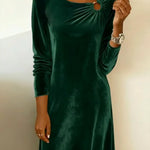 Women's Elegant Velvet Dress With Metal Decorative Buckle