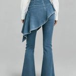 Women's High-waisted Relaxed-fit Flared Jeans With A Stylish Design.